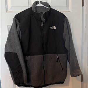 The North Face Black & Gray Kids Fleece Jacket